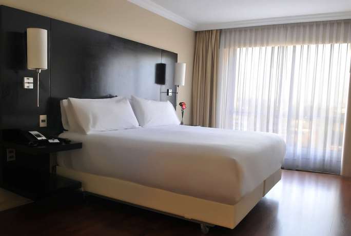 Imagen de la habitación del Hotel Nh Ciudad De Santiago. Foto 12