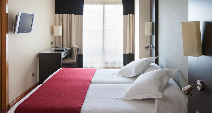 Imagen de la habitación del Hotel Nh Ciudad De Valencia. Foto 14