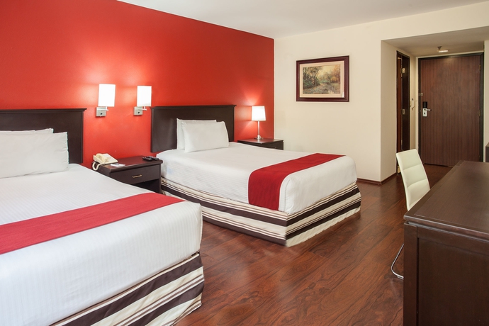 Imagen de la habitación del Hotel Nh Coatzacoalcos. Foto 5