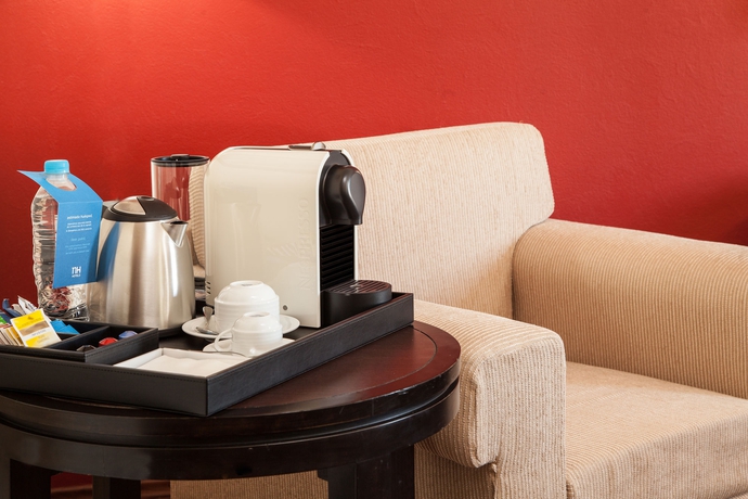 Imagen de la habitación del Hotel Nh Coatzacoalcos. Foto 6