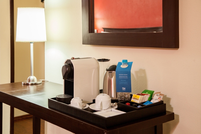 Imagen de la habitación del Hotel Nh Coatzacoalcos. Foto 8