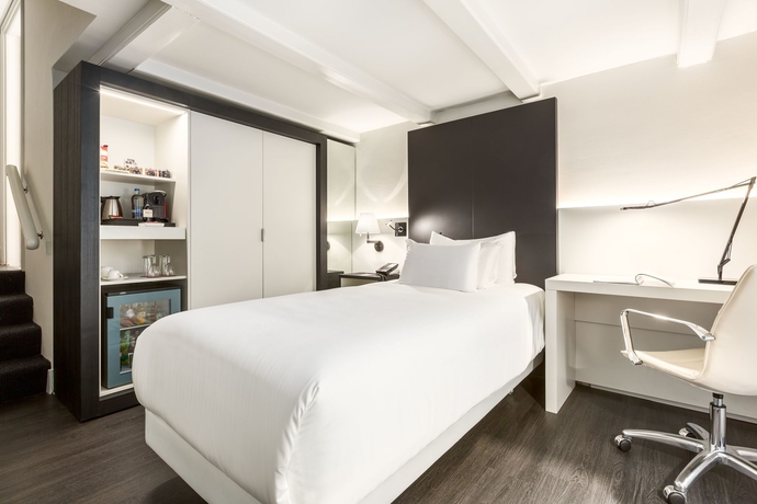 Imagen de la habitación del Hotel Nh Collection Amsterdam Barbizon Palace. Foto 7