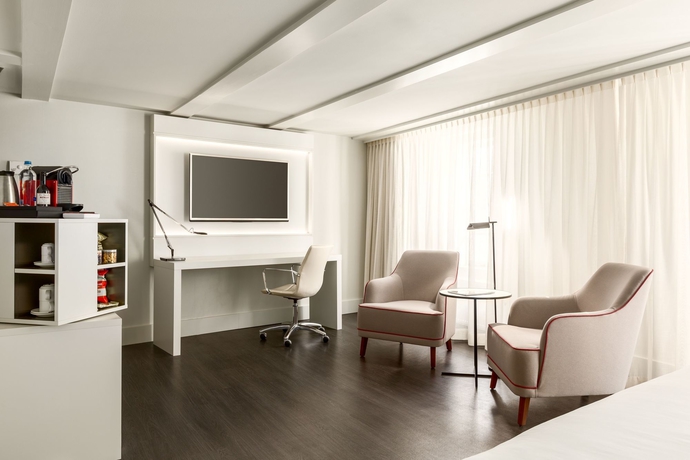 Imagen de la habitación del Hotel Nh Collection Amsterdam Barbizon Palace. Foto 8