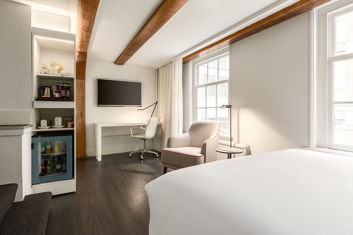 Imagen de la habitación del Hotel Nh Collection Amsterdam Barbizon Palace. Foto 10