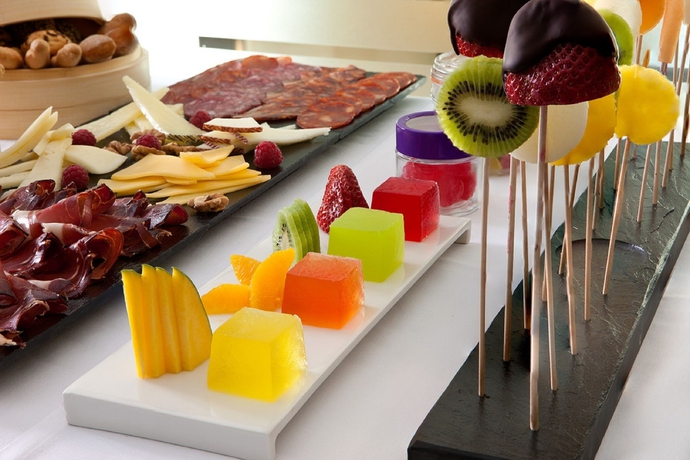 Imagen del bar/restaurante del Hotel Nh Collection Barcelona Pódium. Foto 7