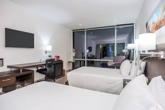 Imagen de la habitación del Hotel Nh Collection Barranquilla Smartsuites Royal. Foto 5