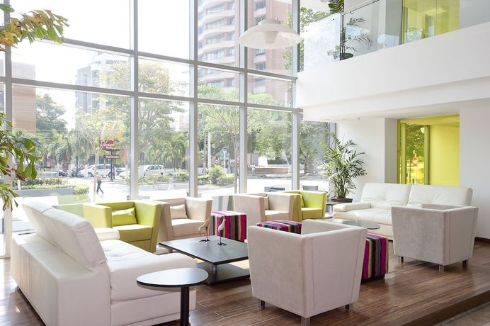 Imagen de los interiores del Hotel Nh Collection Barranquilla Smartsuites Royal. Foto 18