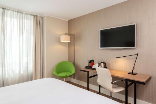 Imagen de la habitación del Hotel Nh Collection Berlin Mitte Am Checkpoint Charlie. Foto 14