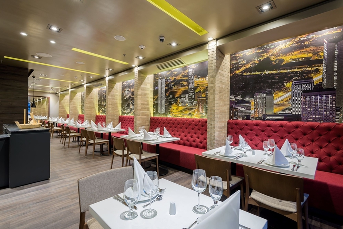 Imagen del bar/restaurante del Hotel Nh Collection Bogotá Terra 100 Royal. Foto 4