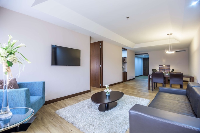 Imagen de la habitación del Hotel Nh Collection Bogotá Wtc Royal. Foto 2