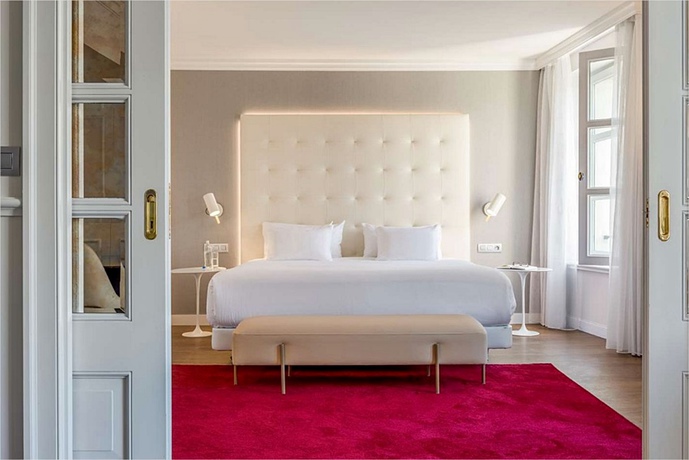 Imagen de la habitación del Hotel Nh Collection Brussels Grand Sablon. Foto 9