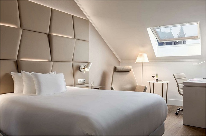 Imagen de la habitación del Hotel Nh Collection Brussels Grand Sablon. Foto 13