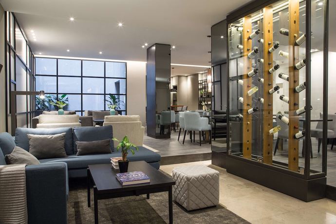 Imagen de los interiores del Hotel Nh Collection Buenos Aires Crillón. Foto 16