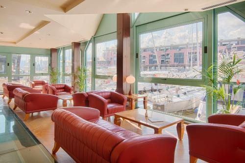 Imagen general del Hotel Nh Collection Genova Marina. Foto 4