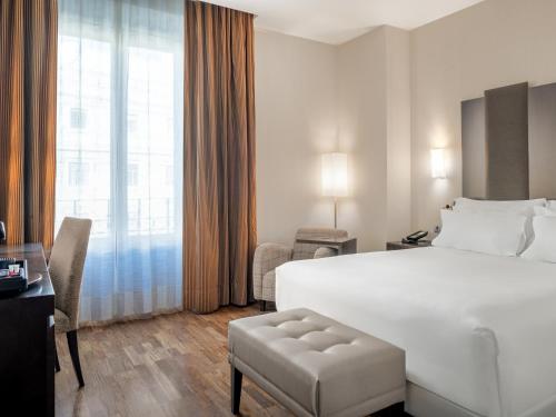 Imagen de la habitación del Hotel Nh Collection Granada Victoria. Foto 5