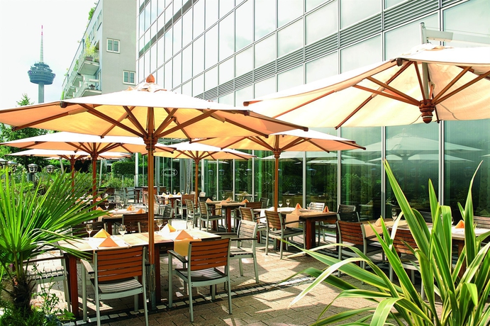 Imagen de los exteriores del Hotel Nh Collection Köln Mediapark. Foto 12