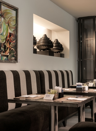 Imagen del bar/restaurante del Hotel Nh Collection Lisboa Liberdade. Foto 5