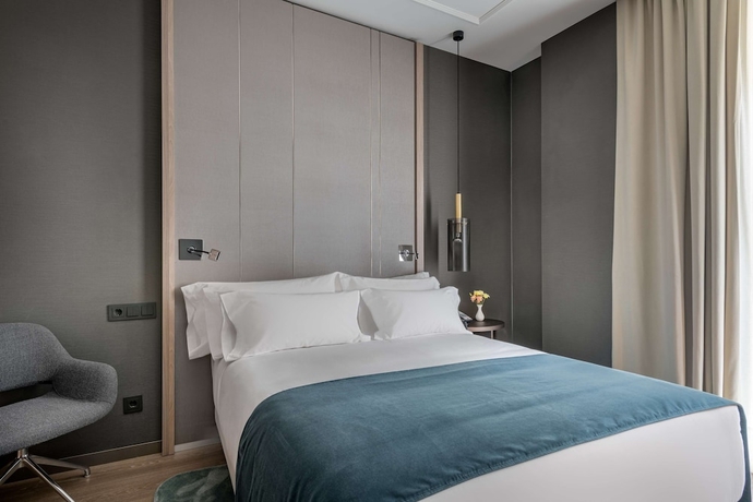 Imagen de la habitación del Hotel Nh Collection Madrid Gran Vía. Foto 4