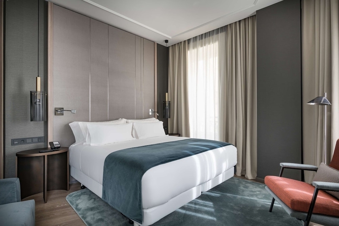 Imagen de la habitación del Hotel Nh Collection Madrid Gran Vía. Foto 7