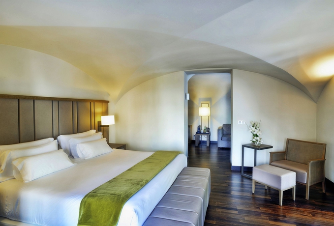 Imagen de la habitación del Hotel Nh Collection Madrid Palacio De Tepa. Foto 5