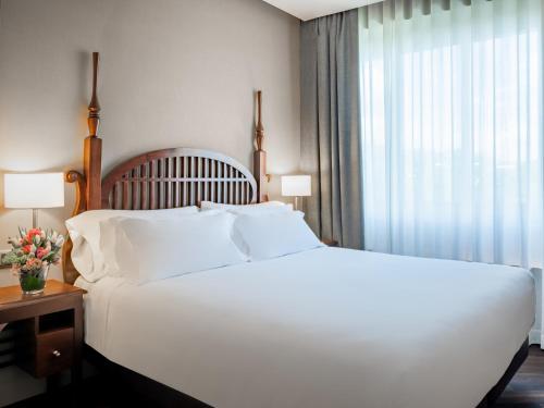 Imagen de la habitación del Hotel Nh Collection Madrid Paseo Del Prado. Foto 3