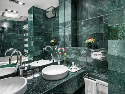 Imagen de la habitación del Hotel Nh Collection Madrid Paseo Del Prado. Foto 4