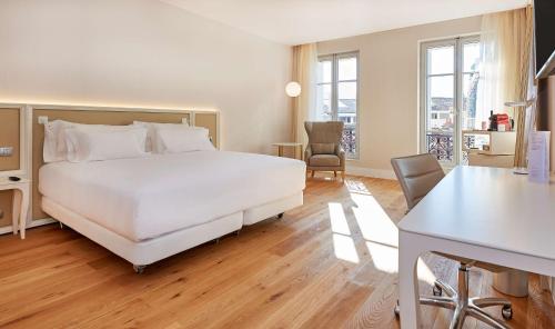 Imagen de la habitación del Hotel Nh Collection Marseille. Foto 17