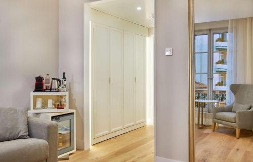 Imagen de la habitación del Hotel Nh Collection Marseille. Foto 20