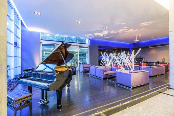 Imagen de los interiores del Hotel Nh Collection Medell&iacute;n Royal. Foto 10