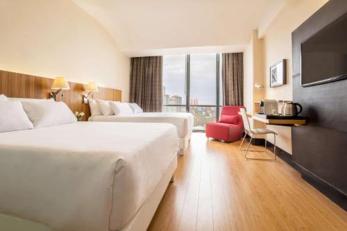 Imagen de la habitación del Hotel Nh Collection Mexico City Santa Fé. Foto 13