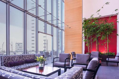 Imagen general del Hotel Nh Collection Mexico City Santa Fé. Foto 3