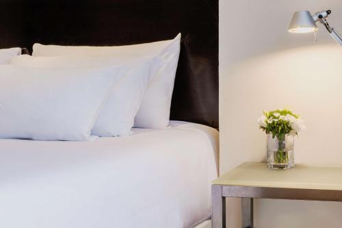 Imagen de la habitación del Hotel Nh Collection Mexico City Santa Fé. Foto 19