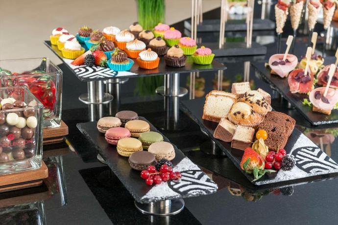 Imagen del bar/restaurante del Hotel Nh Collection München Bavaria. Foto 6