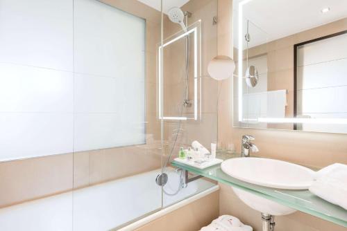 Imagen de la habitación del Hotel Nh Collection Nürnberg City. Foto 13