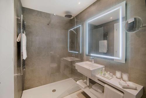 Imagen de la habitación del Hotel Nh Collection Roma Centro. Foto 11