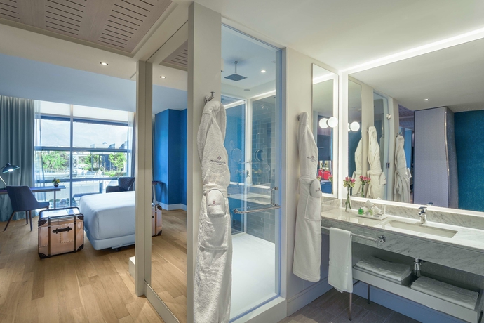 Imagen de la habitación del Hotel Nh Collection Santiago Casacostanera. Foto 3