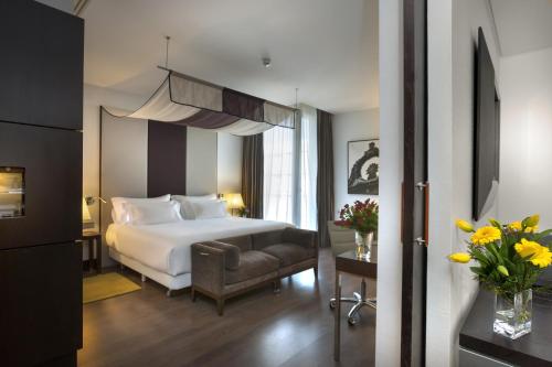 Imagen de la habitación del Hotel Nh Collection Santiago De Compostela. Foto 2