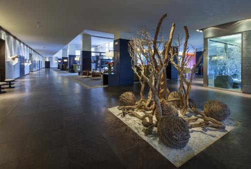 Imagen de los interiores del Hotel Nh Collection Santiago De Compostela. Foto 6