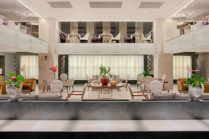 Imagen de los interiores del Hotel Nh Collection Taormina. Foto 17