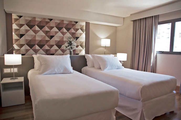 Imagen de la habitación del Hotel Nh Curitiba The Five. Foto 10