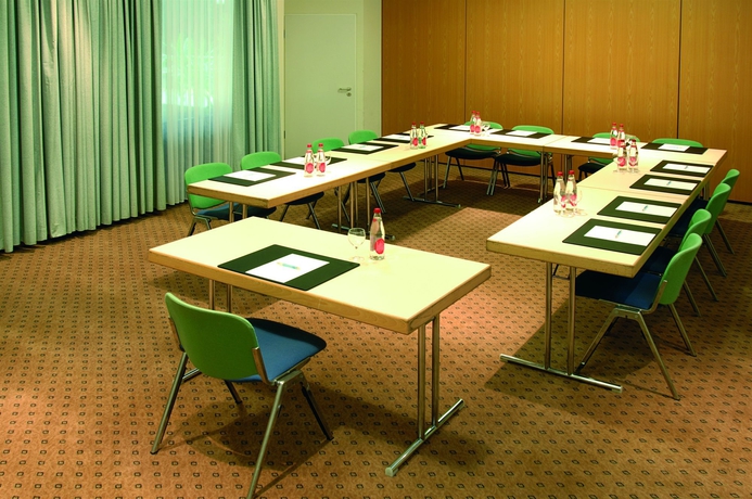 Imagen de los interiores del Hotel Nh Dortmund. Foto 14