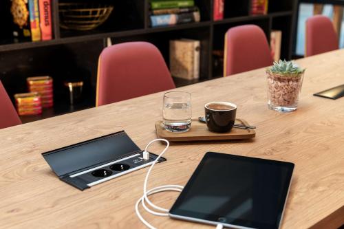 Imagen general del Hotel Nh Düsseldorf City. Foto 8