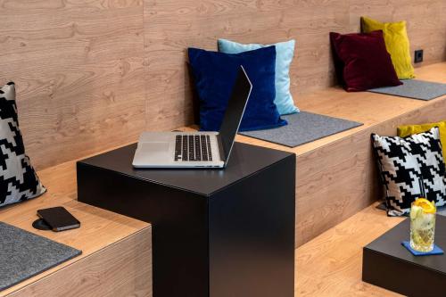 Imagen general del Hotel Nh Düsseldorf City. Foto 9