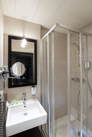 Imagen de la habitación del Hotel Nh Düsseldorf Königsallee. Foto 10