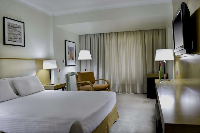 Imagen de la habitación del Hotel Nh Edelweiss Bariloche. Foto 11