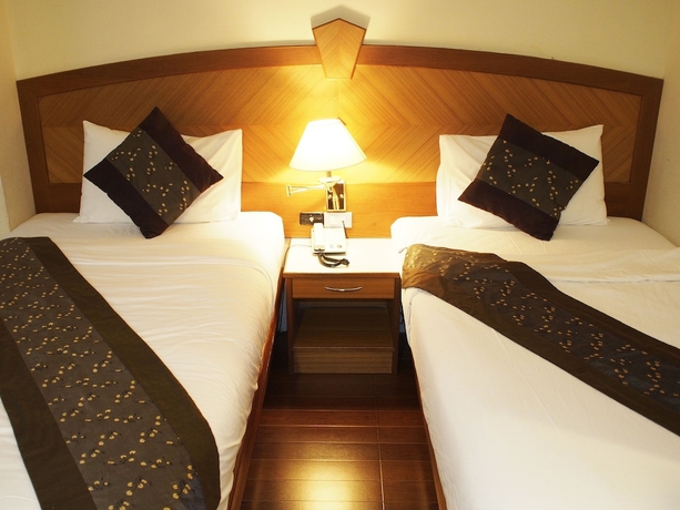 Imagen de la habitación del Hotel Nh Elegant. Foto 6