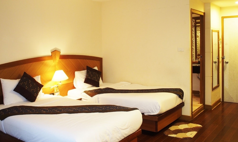 Imagen de la habitación del Hotel Nh Elegant. Foto 7