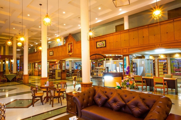 Imagen de los interiores del Hotel Nh Elegant. Foto 16