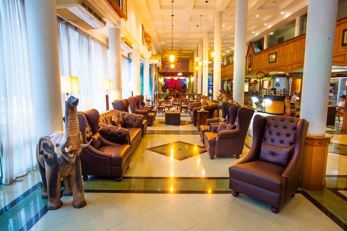 Imagen de los interiores del Hotel Nh Elegant. Foto 18