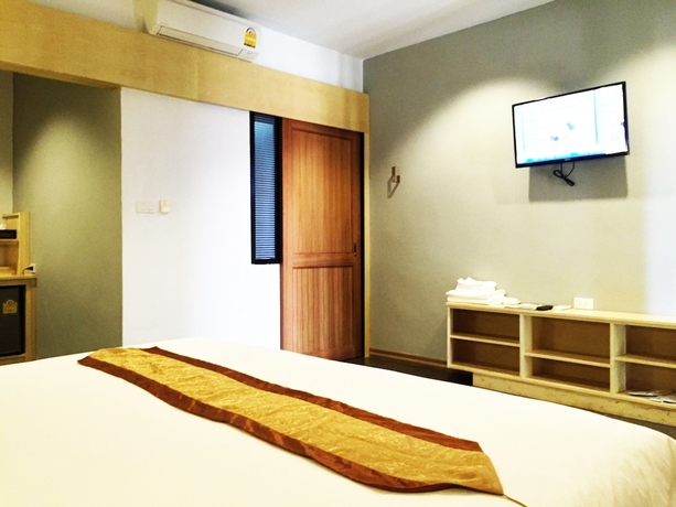 Imagen de la habitación del Hotel Nh Elegant. Foto 12